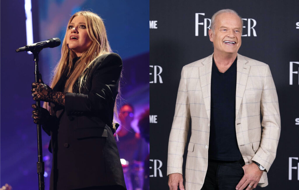 watch-kelly-clarkson-and-kelsey-grammer-perform-‘frasier’-theme-song