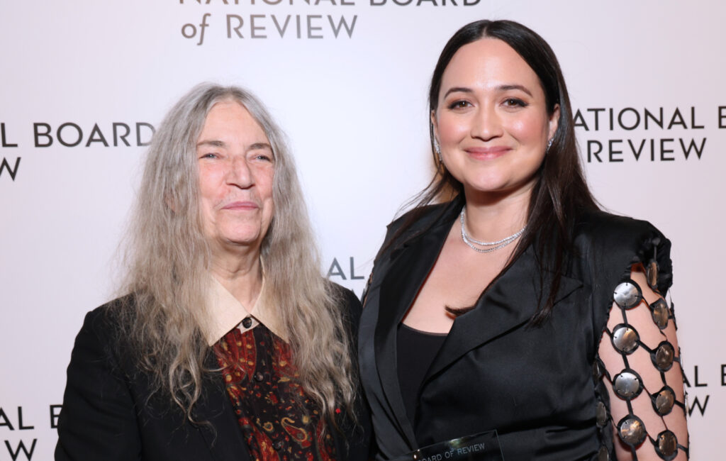 patti-smith-makes-first-public-appearance-since-her-hospitalisation-to-honour-lily-gladstone