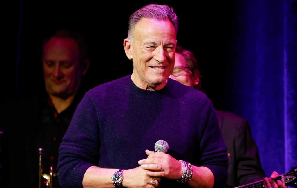 bruce-springsteen-reportedly-working-on-film-of-the-making-of-‘nebraska’