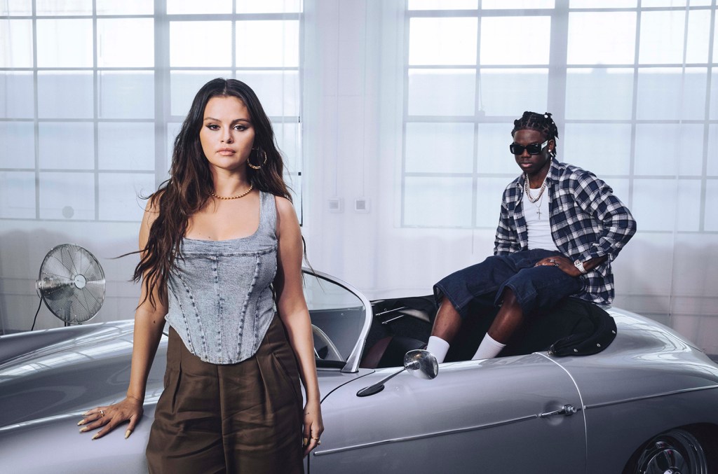 rema-&-selena-gomez’s-‘calm-down’-breaks-record-for-most-weeks-ever-on-pop-airplay chart