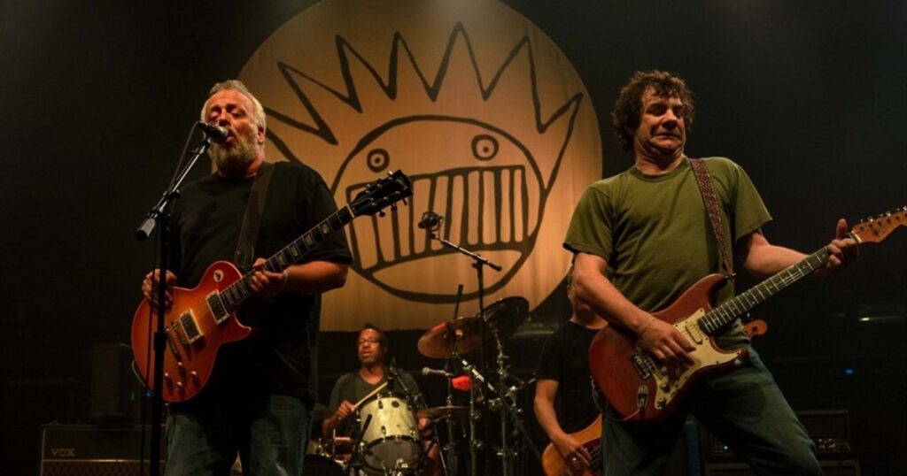 ween-plot-40th-anniversary-tour