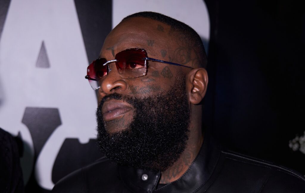 rick-ross-goes-viral-for-throwing-stack-of-money-at-man’s-face-after-being-hit-with-bills