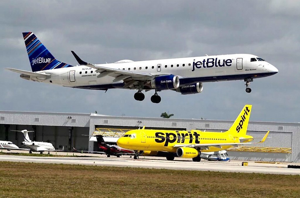 judge-quotes-‘les-miserables’-lyrics-while-blocking-jetblue-&-spirit-airlines merger