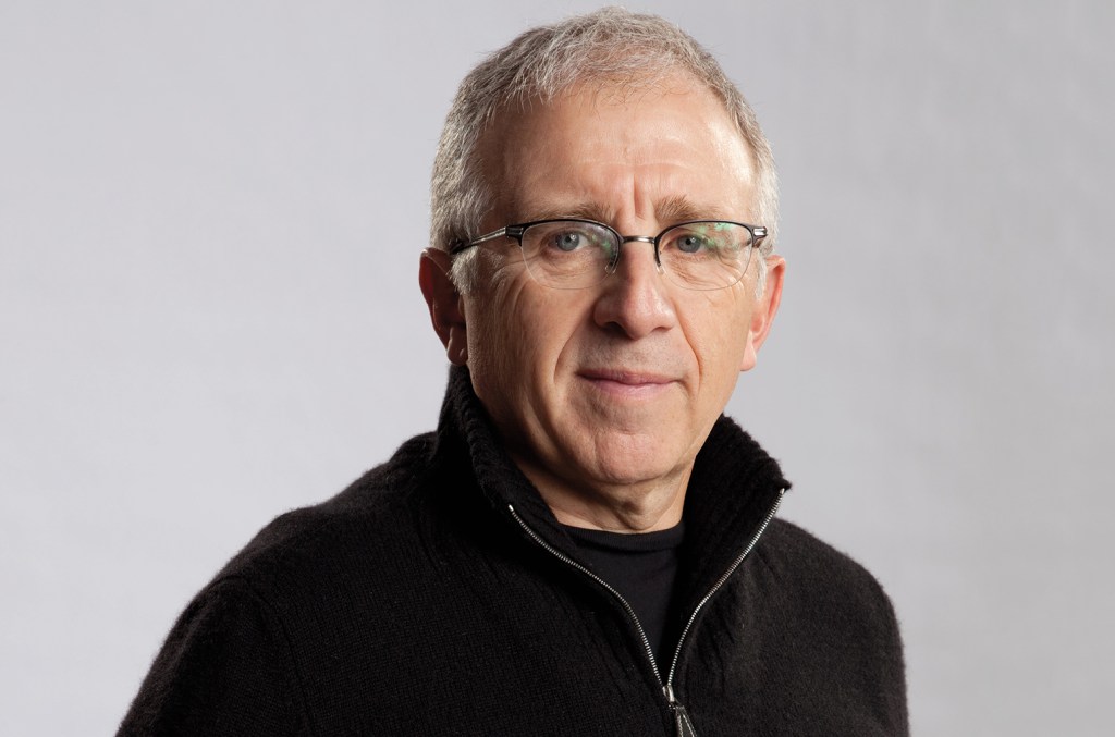 irving-azoff’s-global-music-rights-sues-radio-stations-in-the-northeast-over-song licensing