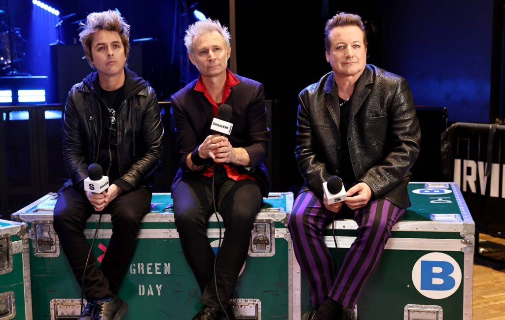 green-day:-“if-you’re-finding-your-music-via-algorithms-then-that’s-just-lazy”