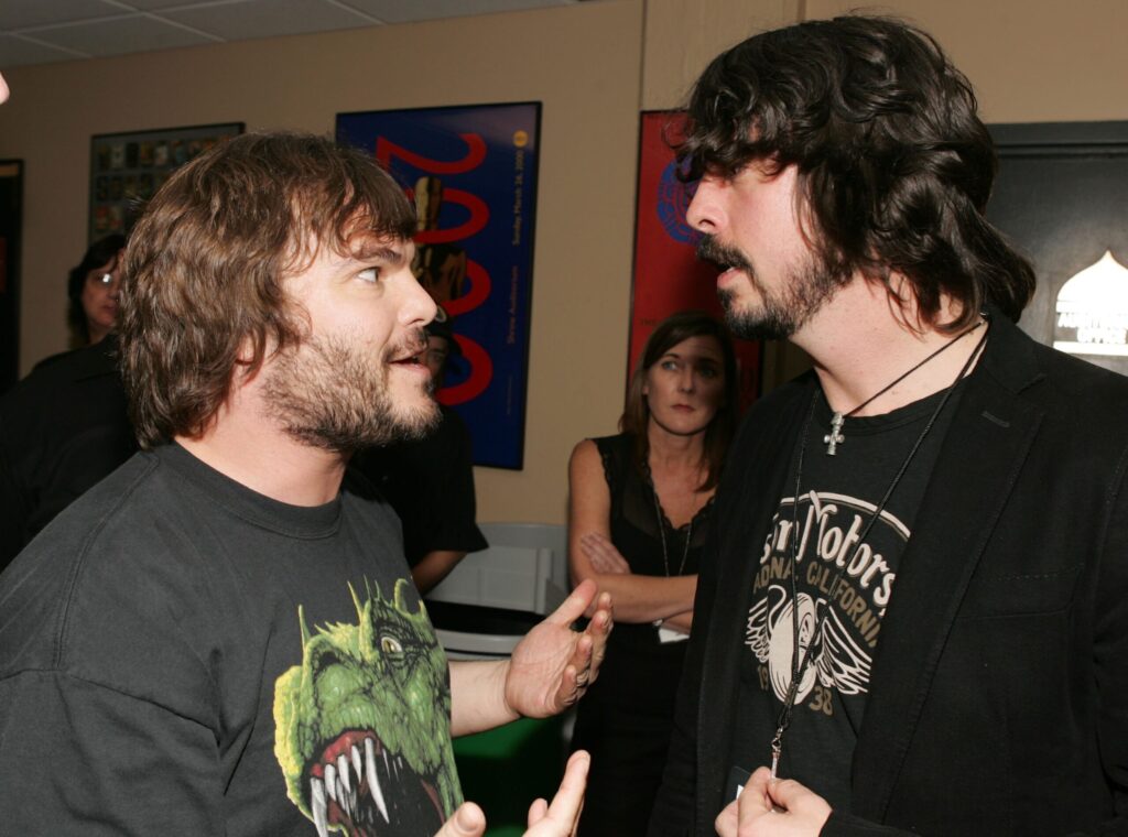 watch-jack-black-sing-ac/dc’s-‘big-balls’-with-foo-fighters