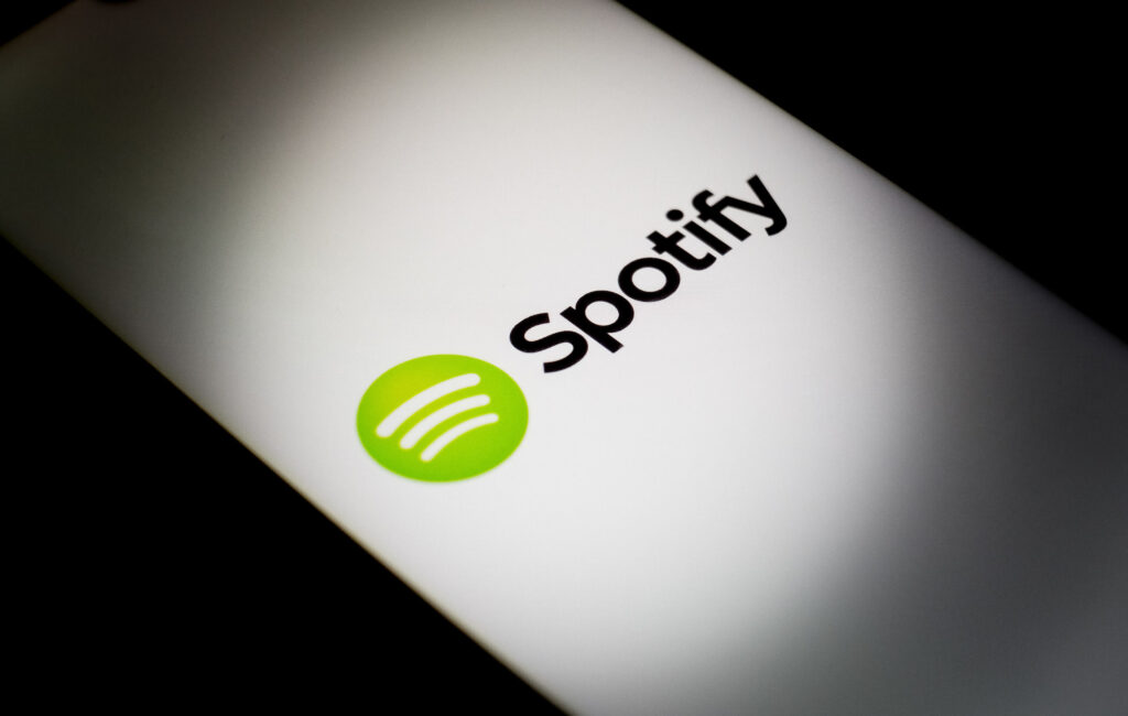 spotify-slam-apple’s-“outrageous”-new-plans-and-accuse-them-of-“stopping-at-nothing”-to-protect-profits