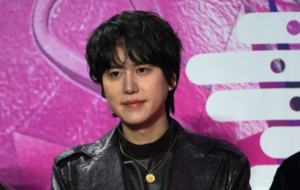 super-junior’s-kyuhyun-explains-sm-entertainment-parking-fee-controversy