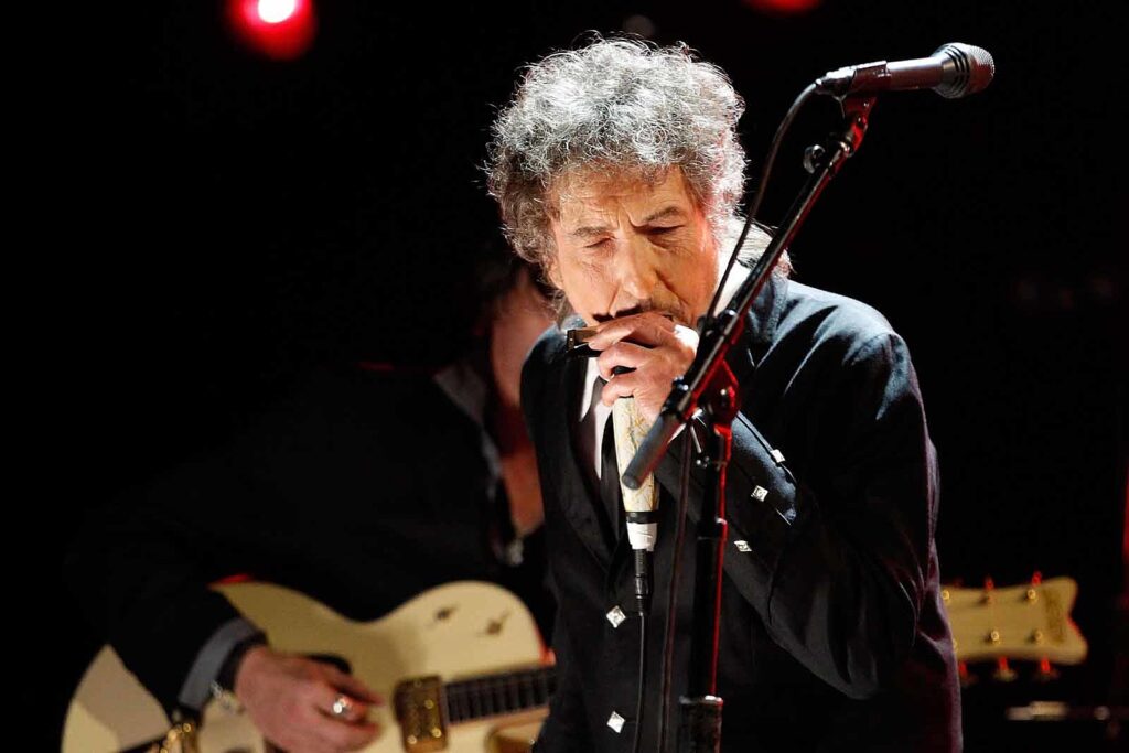 bob-dylan-announces-spring-us-tour-dates