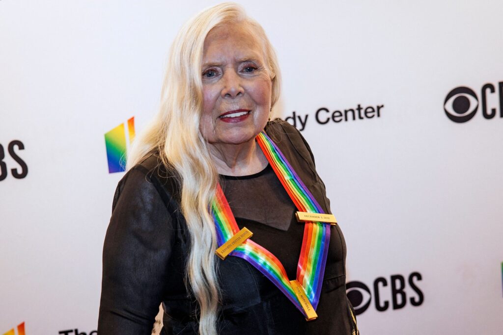 joni-mitchell-confirms-first-ever-grammy-performance