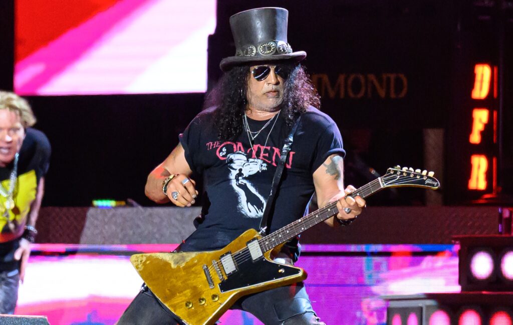 slash’s-guitar-intro-to-guns-n’-roses’-‘sweet-child-of-mine’-was-originally-written-“to-get-rid-of-the-song”