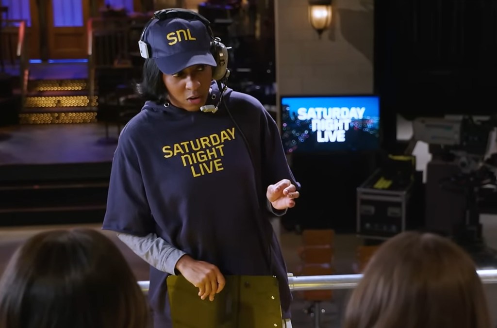 ayo-edebiri’s-‘snl’-pep-talk-doesn’t-go-as-planned-in-new promo