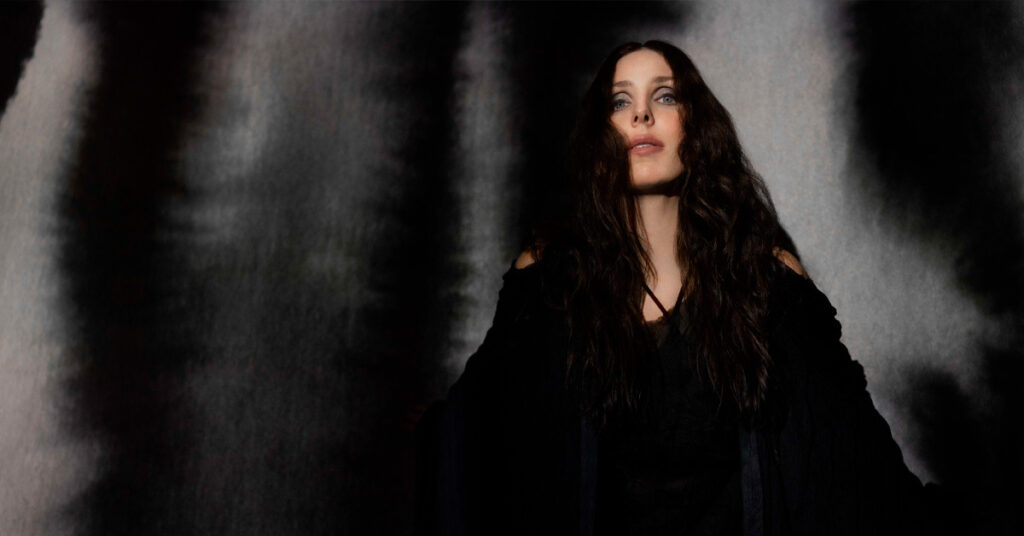 10-songs-that-influenced-chelsea-wolfe’s-she-reaches-out-to-she-reaches-out-to-she