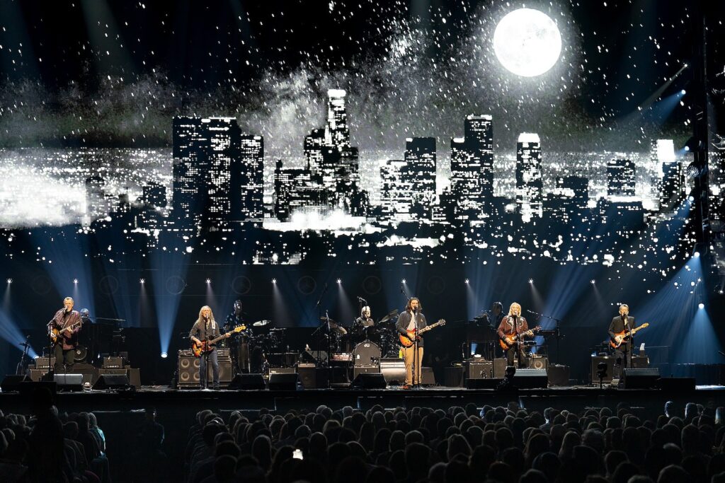 eagles’-long-goodbye:-the-best-farewell-tour-you’ll-see-this-year