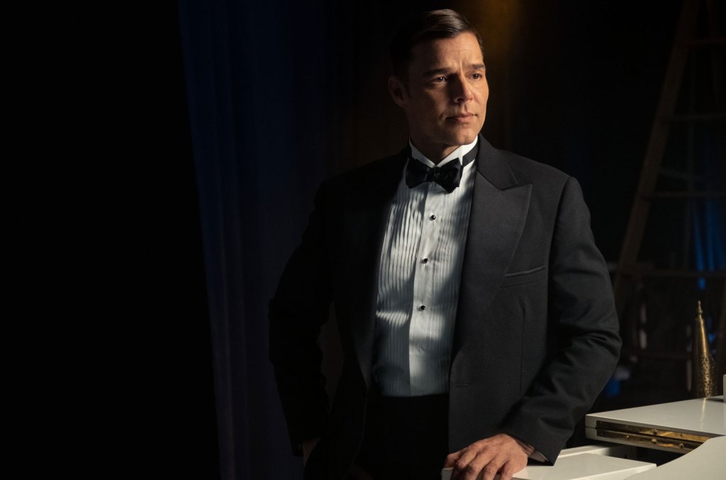 ricky-martin-splashes-into-high-society-with-new-‘palm-royale’-trailer: watch