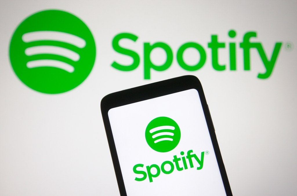 spotify-q4-2023-earnings:-revenues-up-16%-as-monthly-users-reach-602 million