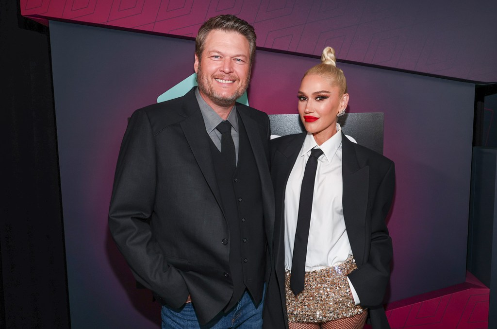 gwen-stefani-and-blake-shelton-rock-retro-denim-on-denim-look-in-‘purple-irises’-duet announcement