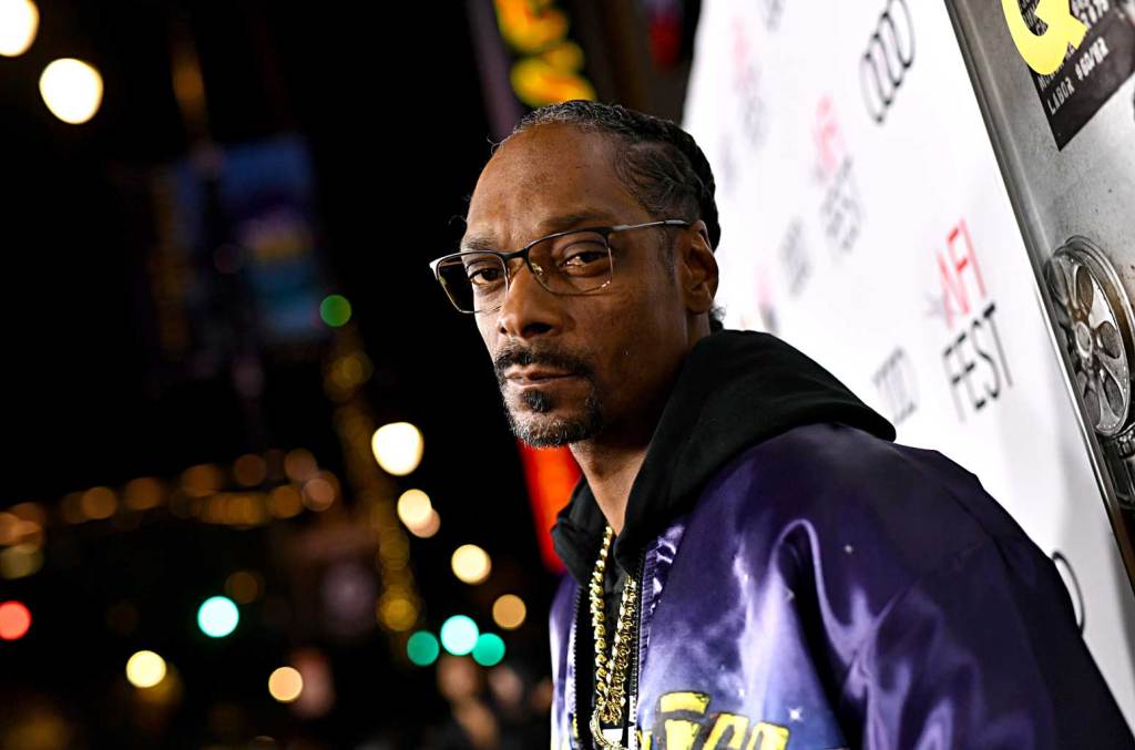 snoop-dogg-sues-walmart-&-post,-claiming-they-sabotaged-his-cereal brand