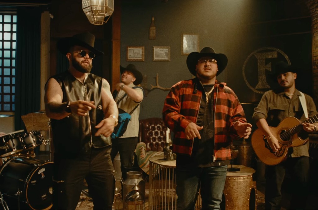 carin-leon-&-grupo-frontera-each-capture-12th-top-10-on-regional-mexican-airplay-with-‘alch si’