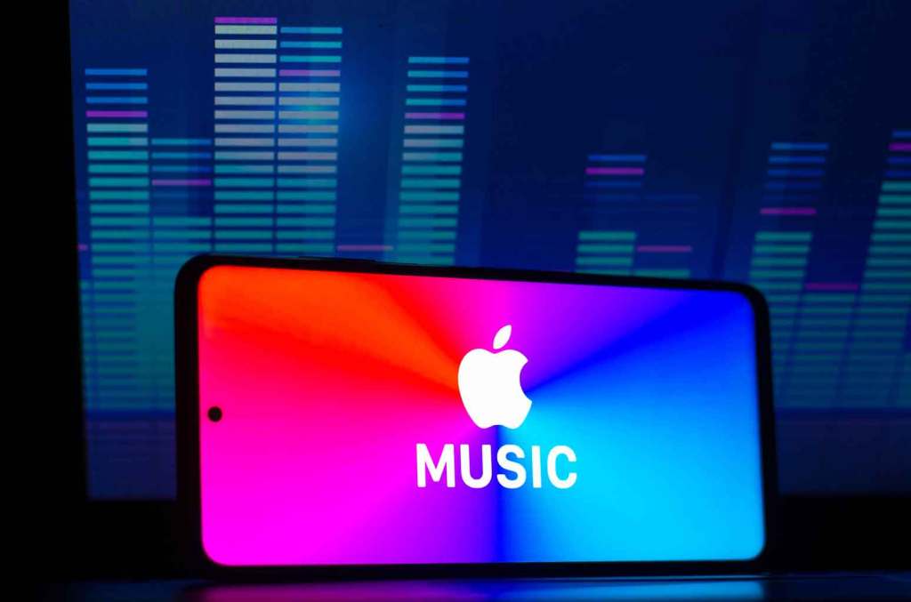 apple-music’s-spatial-audio-royalty-change-raises-indie-label-concerns-over-cost, artistry