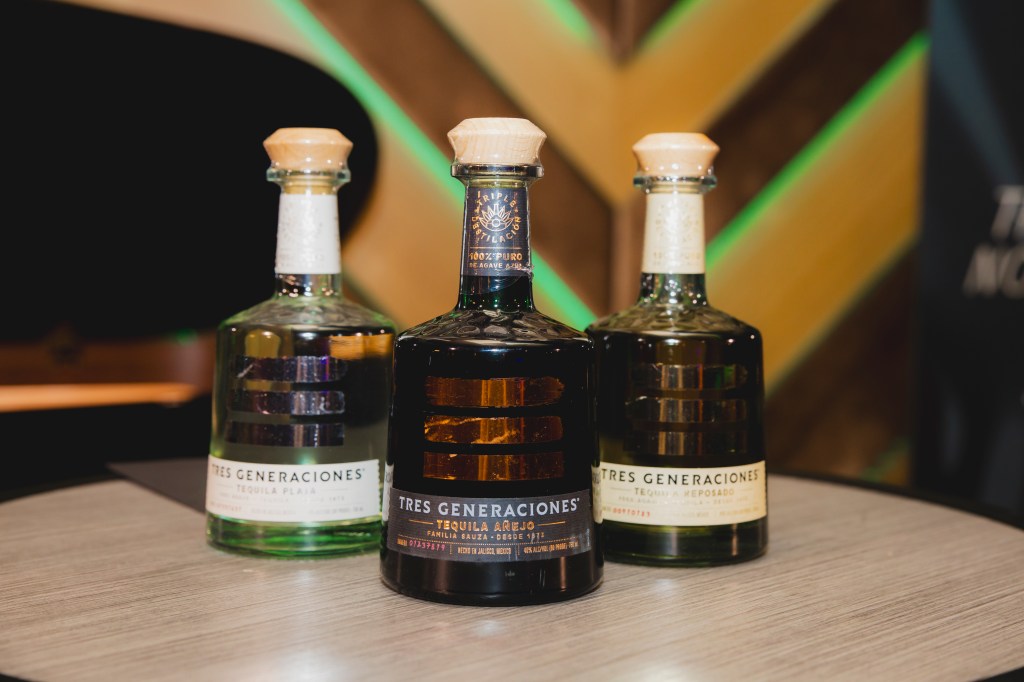 tres-generaciones-tequila-and-billboard-celebrate-music’s-biggest week