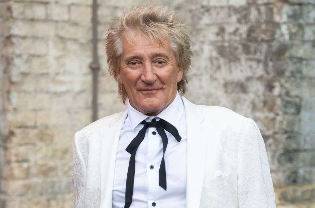 rod-stewart-says-ed-sheeran’s-music-won’t-stand-the-test-of time