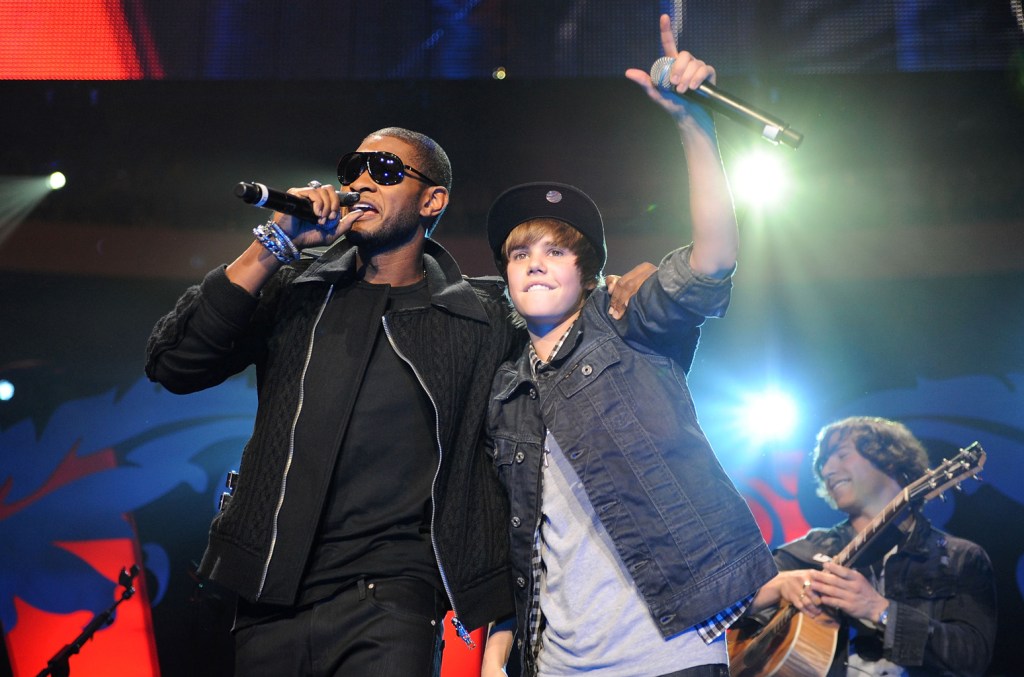 justin-bieber-congratulates-usher-on-2024-super-bowl-halftime-show:-‘no-one-can-sing-and-dance-the-way-you do’