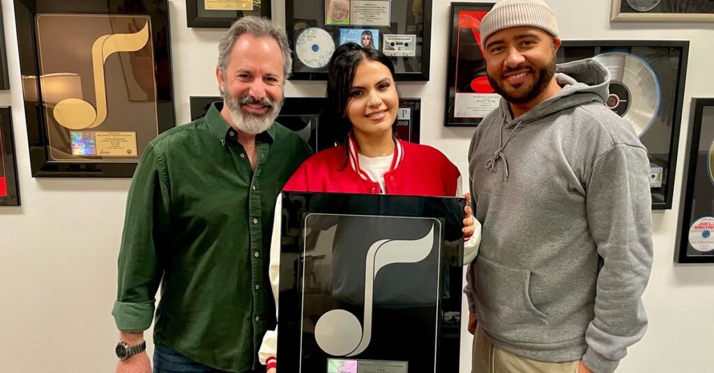 vassy-collects-prestigious-us.-songwriter-award