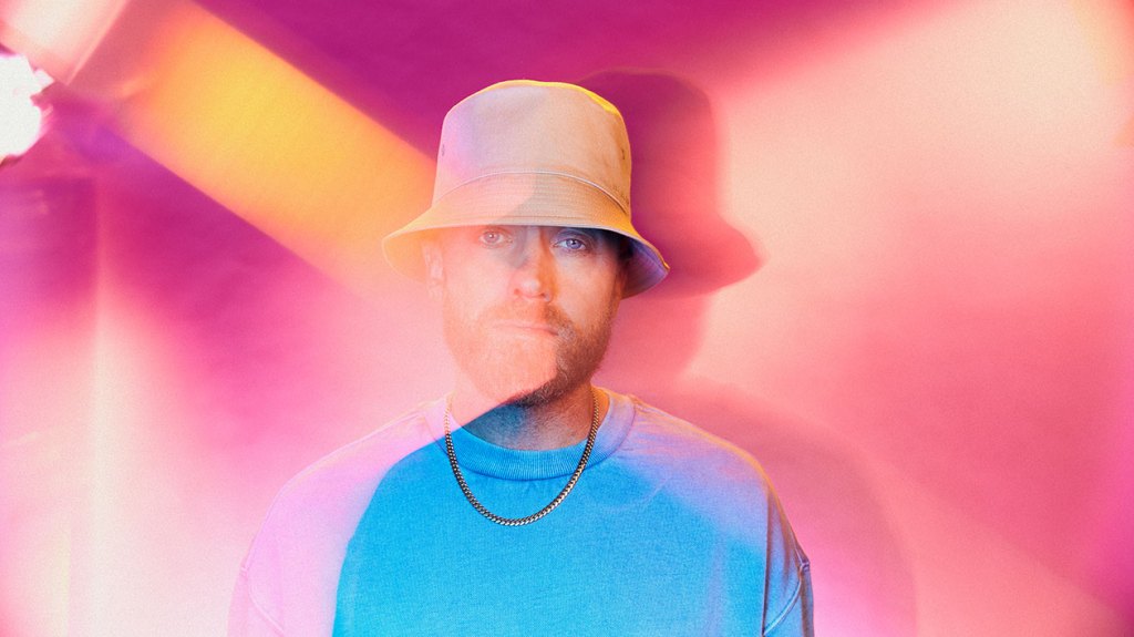 tobymac-breaks-record-for-most-christian-airplay-no.-1s-among-soloists-with-‘faithfully’