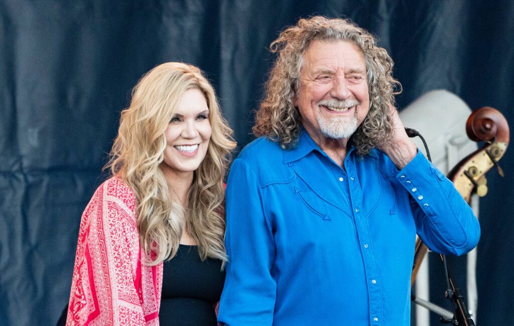 robert-plant-and-alison-krauss-announce-north-america-tour-for-summer-2024