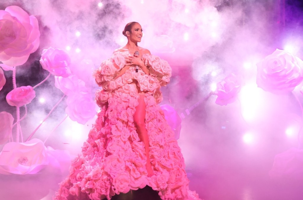 jennifer-lopez-announces-this-is-me…-now-the-tour-2024-north-american dates