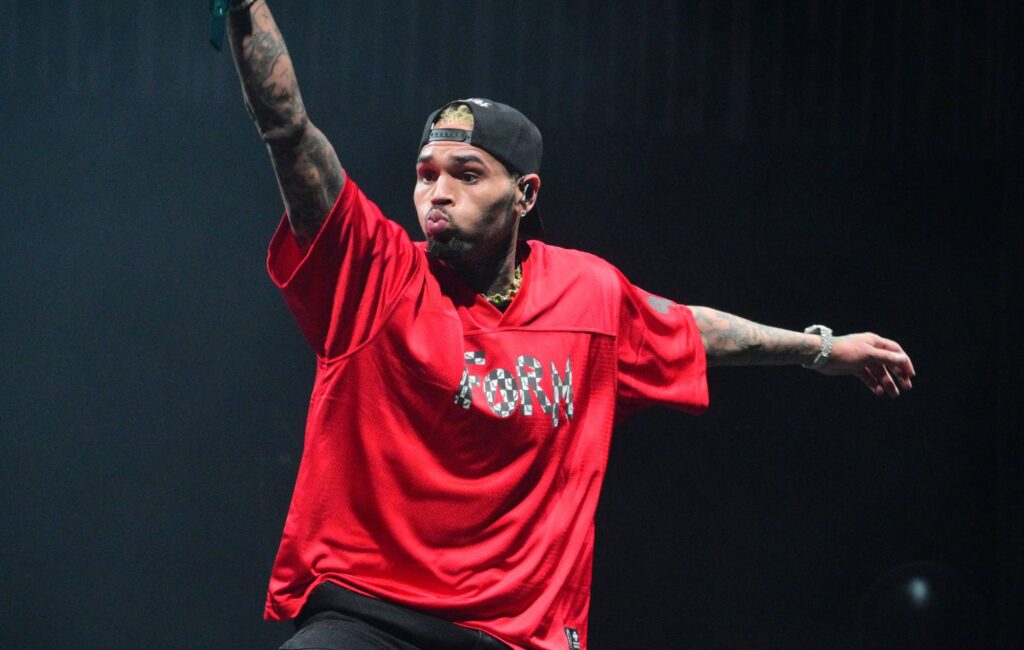 chris-brown-claims-he-was-“uninvited”-from-the-nba-all-star-celebrity-game