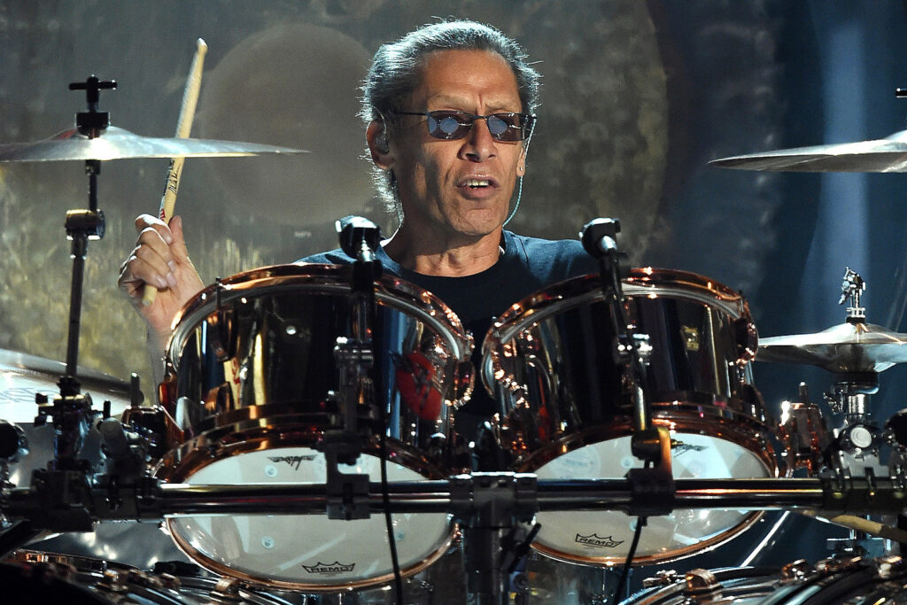 alex-van-halen-to-publish-memoir-in-2024