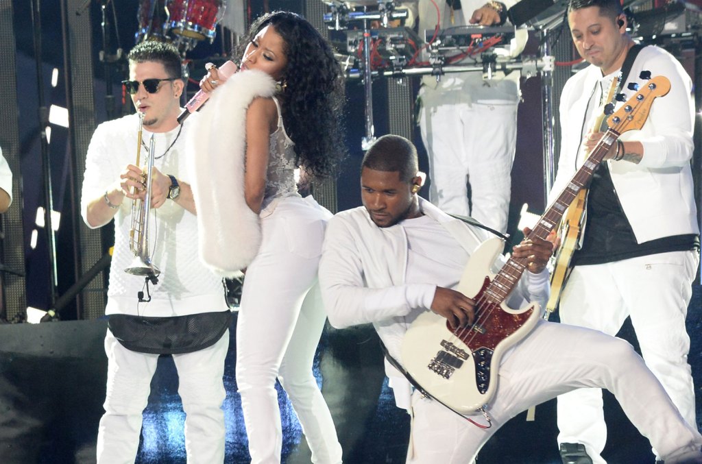 usher-reflects-on-slapping-nicki-minaj’s-butt-at-2014-mtv-vmas:-‘i-shouldn’t-have-smacked her’