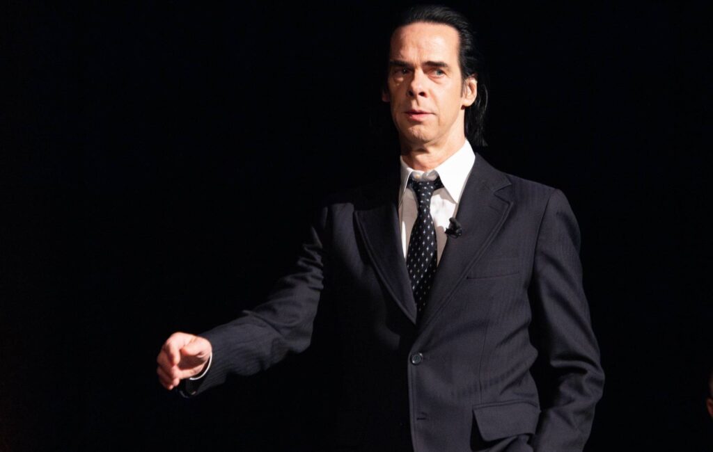 nick-cave-shares-advice-to-artists-uninspired-to-create-in-a-“sick”-and-“cruel”-world