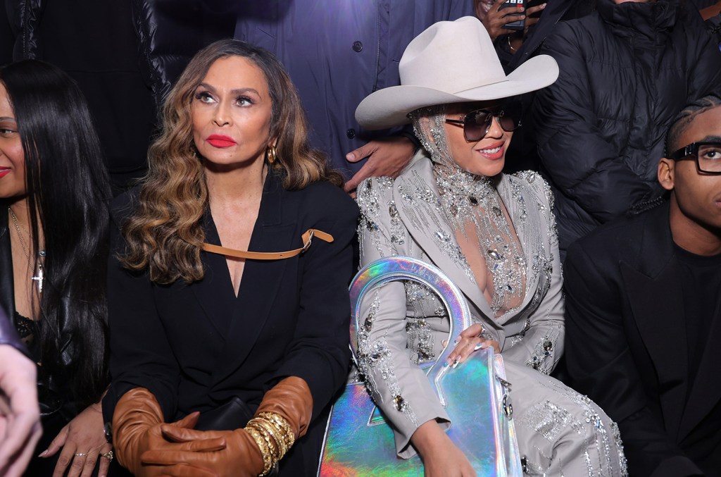 tina-knowles-claps-back-at-beyonce’s-country-critics:-‘we-have-always-celebrated-cowboy culture’