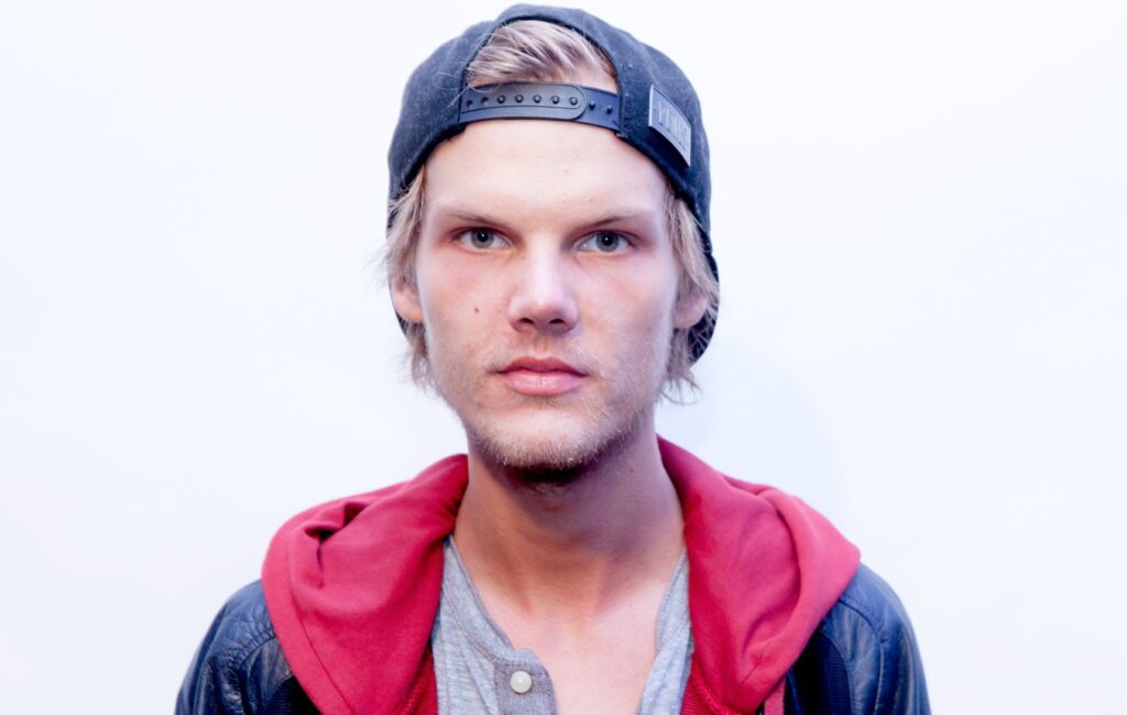 check-out-this-previously-unreleased-avicii-remix-‘beautiful-drug’