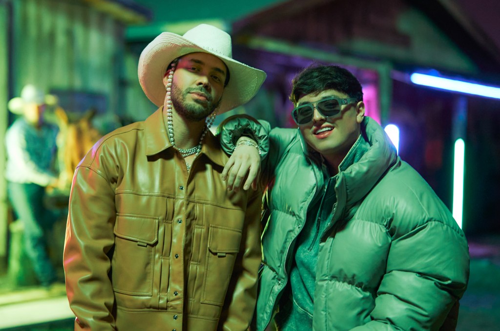 prince-royce-&-gabito-ballesteros-drink-their-way-to-no.-1-on-tropical-airplay-with-‘cosas-de-la peda’