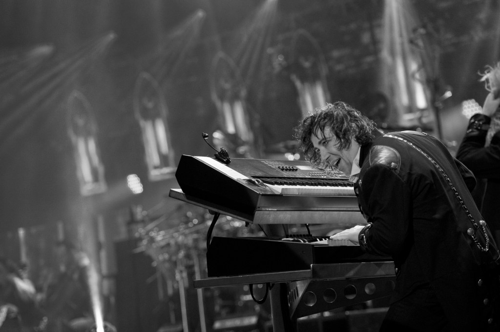 trans-siberian-orchestra-mourn-death-of-keyboardist-vitalij-kuprij:-‘you-will-be-deeply missed’