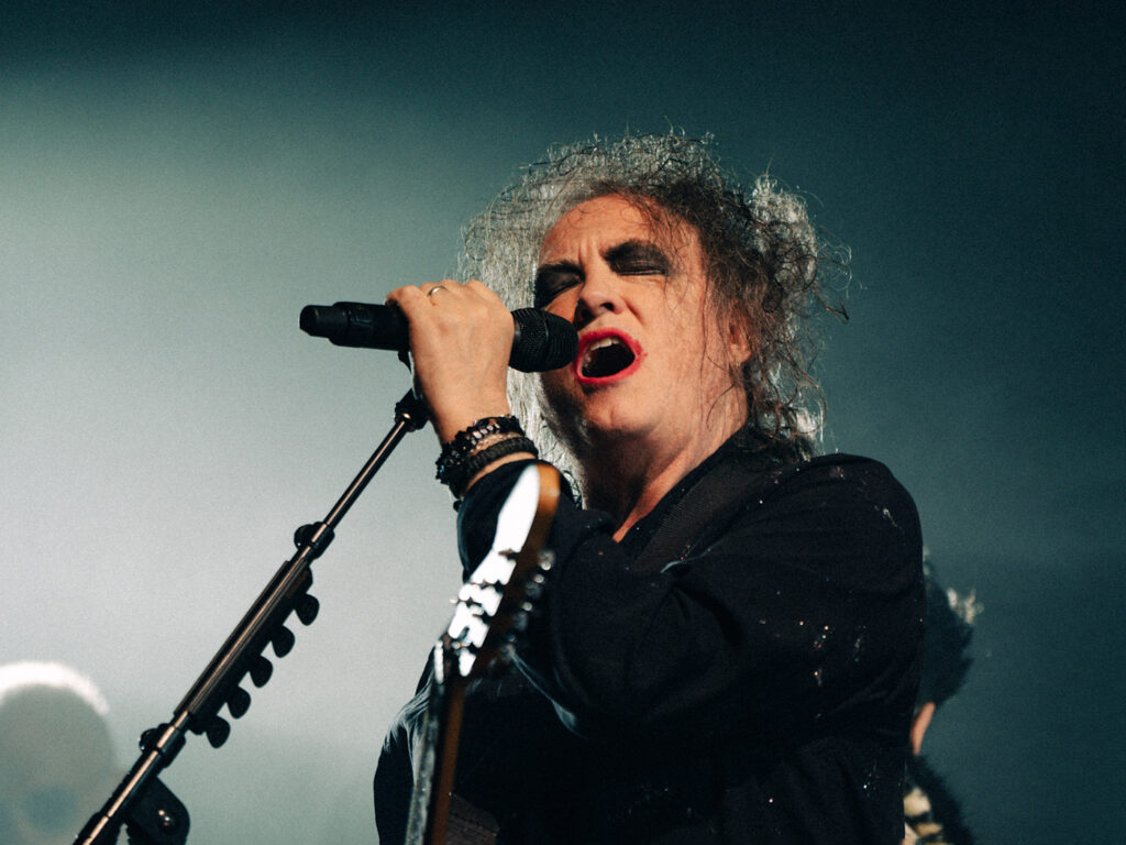 the-cure,-the-troxy,-london,-november-1-2024