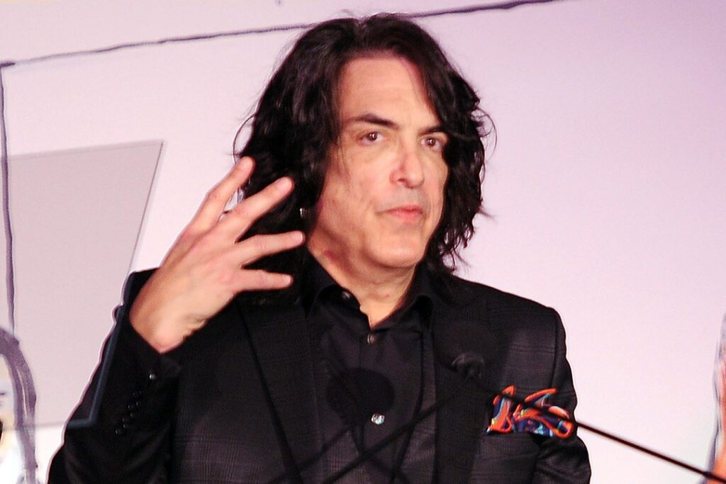 paul-stanley-feels-‘kind-of-disoriented’-after-farewell-kiss-tour