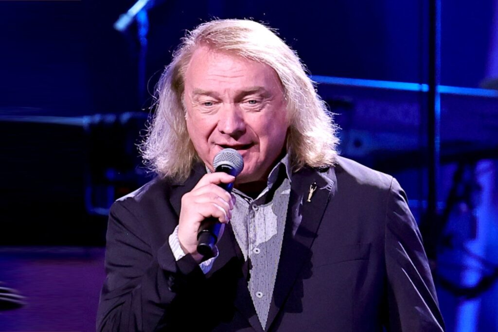 lou-gramm-reveals-why-he-quit-foreigner