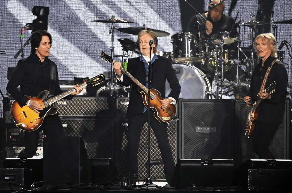 paul-mccartney-joined-by-jack-white,-st.-vincent-during-beatles-legend’s-corona-capital-festival debut