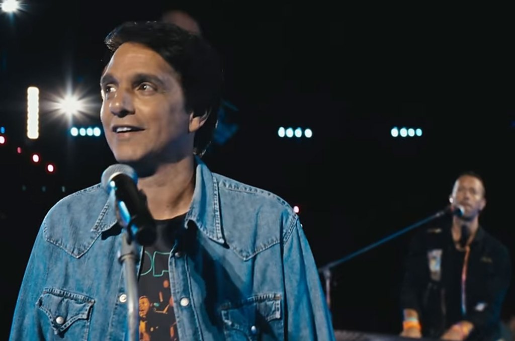 coldplay-team-up-with-ralph-macchio-for-sentimental-‘the-karate-kid’-video: watch