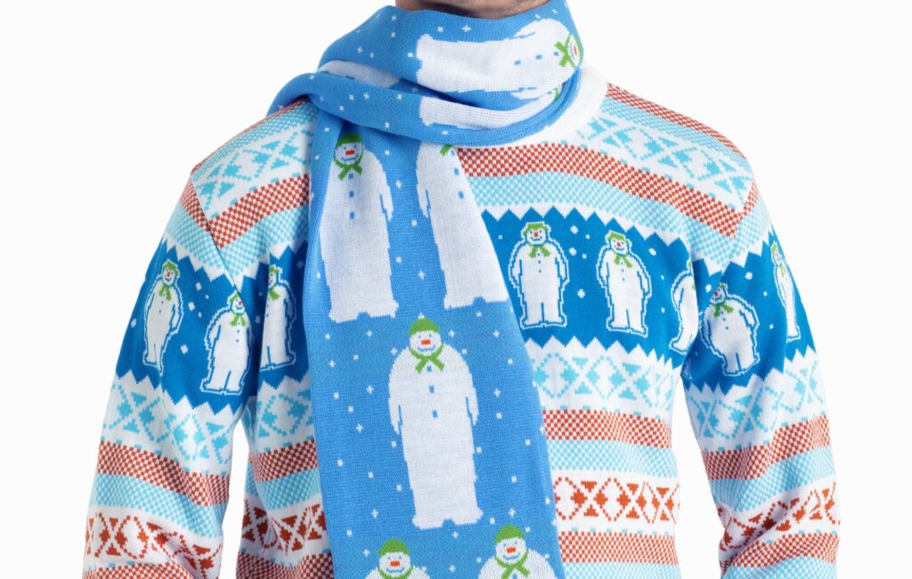 christmas-jumper-inspired-by-david-bowie’s-‘snowman’-scarf-launched