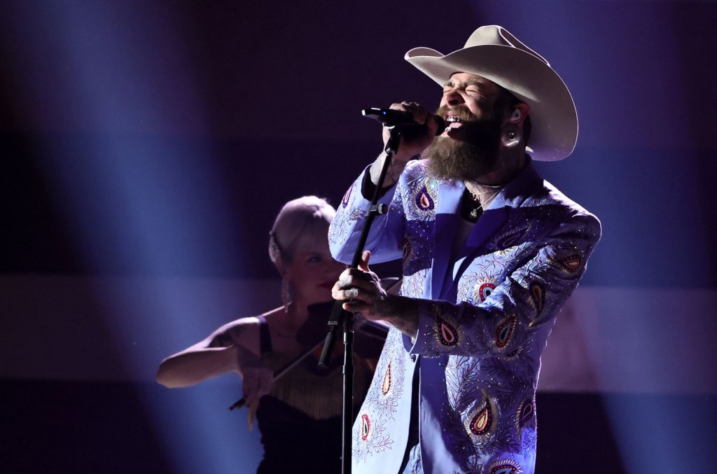 post-malone-delivers-moving-performance-of-song-inspired-by-his-daughter-at-2024-cma awards