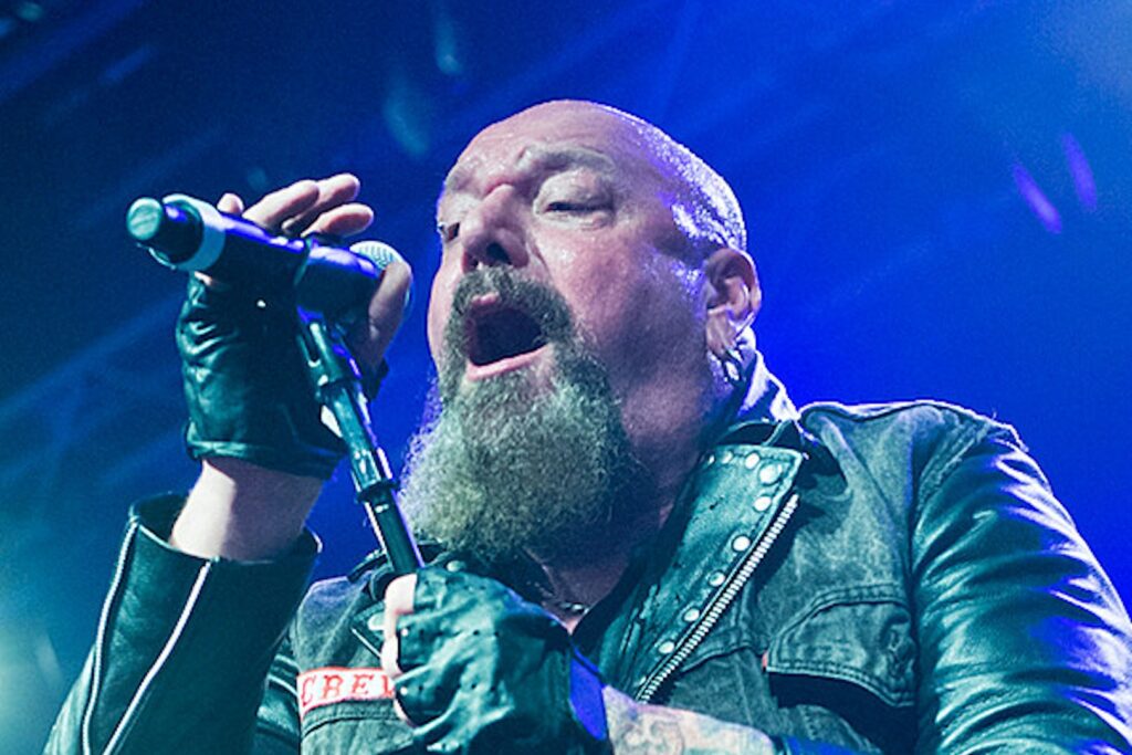 iron-maiden’s-paul-di’anno-is-laid-to-rest-at-london-funeral