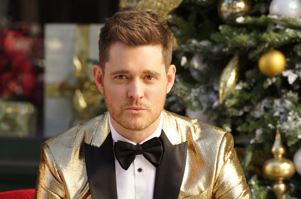 michael-buble’s-‘christmas’-returns-to-top-40-on-billboard-200-albums chart