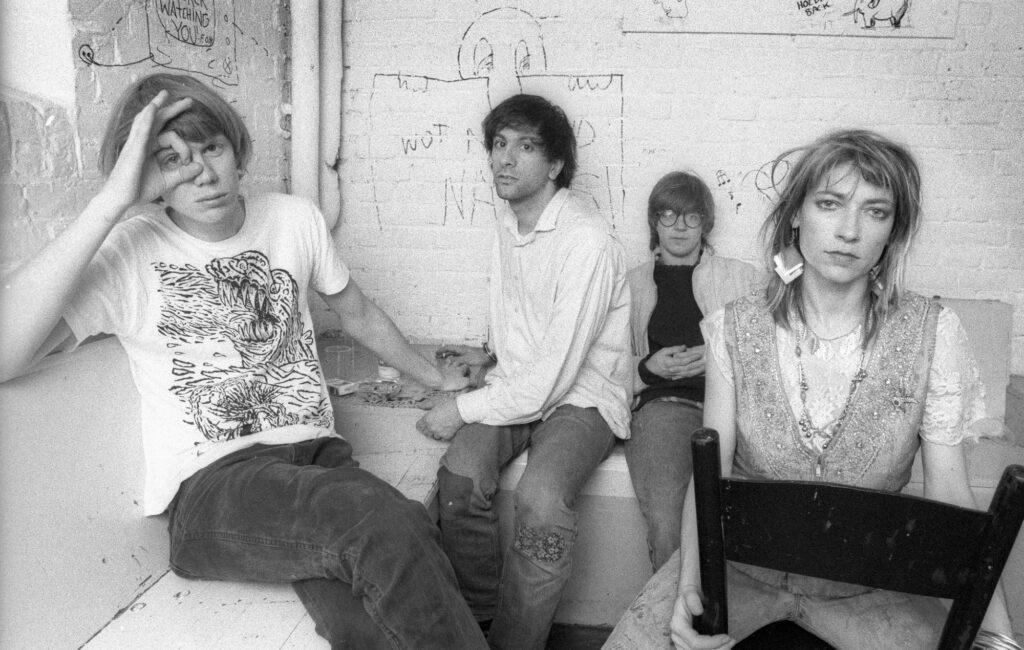 a-rare-sonic-youth-live-recording-is-being-released-next-year