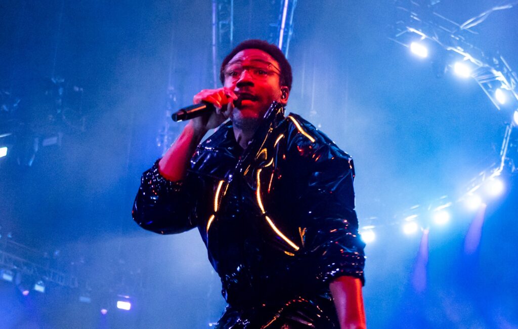 childish-gambino-cancels-australia-and-new-zealand-tour-as-recovery-from-surgery-takes-“longer-than-expected”